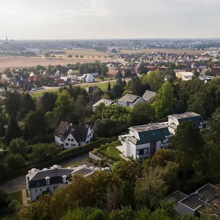 Maison Contemporaine *